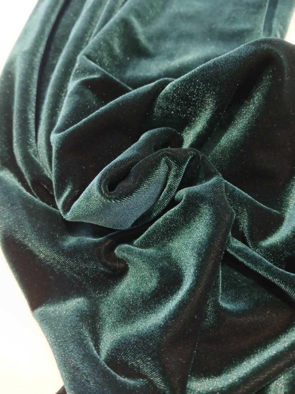 Vince Camuto Emerald Velvet Wide-Leg Belted Jumpsuit Size L NWT - Picture 16 of 16
